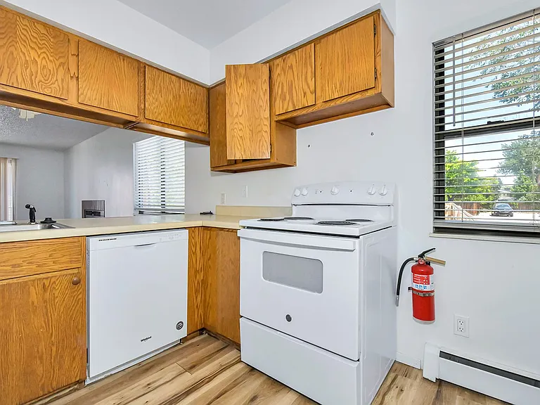 6702 Dublin Loop W — Photo 20