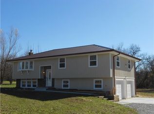 20405 NE 161st St, Kearney, MO 64060