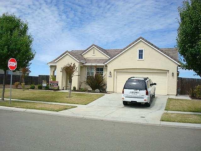 2nd image of 1872 Coffee Creek Way