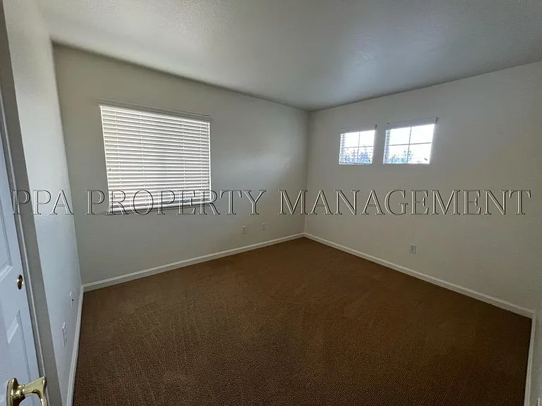 Upstairs Front Bedroom