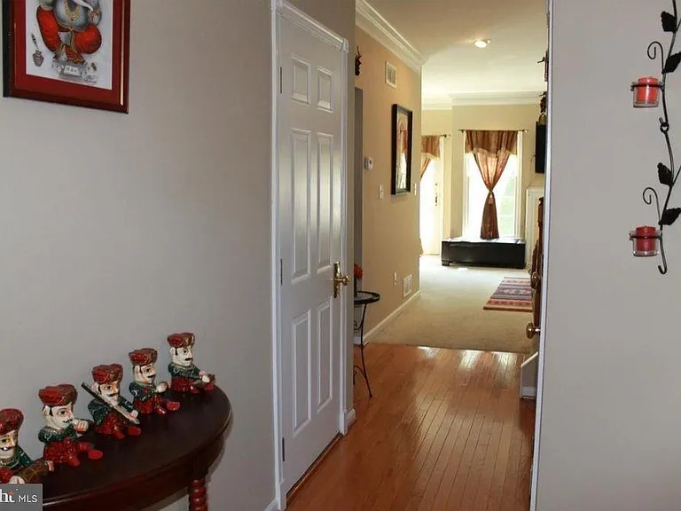 45 Caleb Ln — Photo 4
