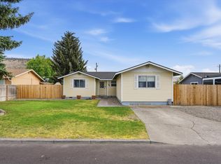 1242 SE 8th St, Prineville, OR 97754