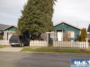 1523 W 5th St, Port Angeles, WA