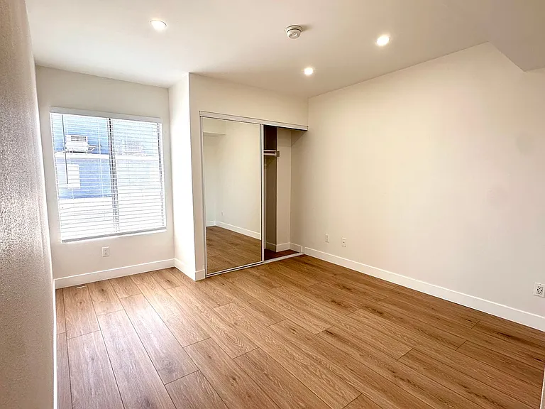 9939 Topanga Canyon Blvd — Photo 69