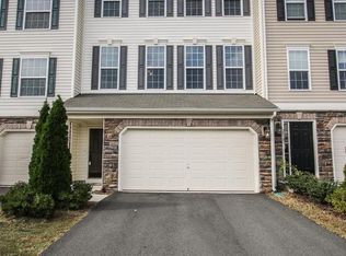 25185 Hummocky Ter, Aldie, VA 20105
