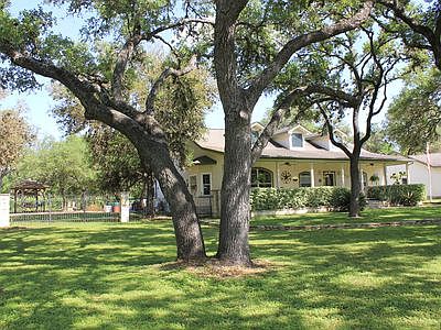 4th image of 9424 Geronimo Oaks St