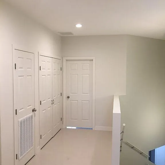2209 S 6th St — Photo 16