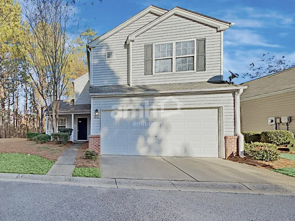 836 Windcroft Cir, Acworth, GA 30101