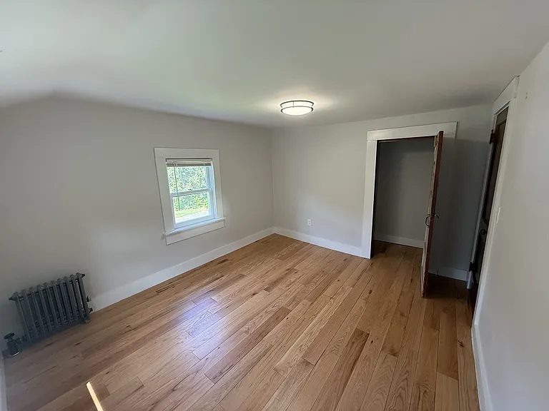 1270 West St — Photo 4