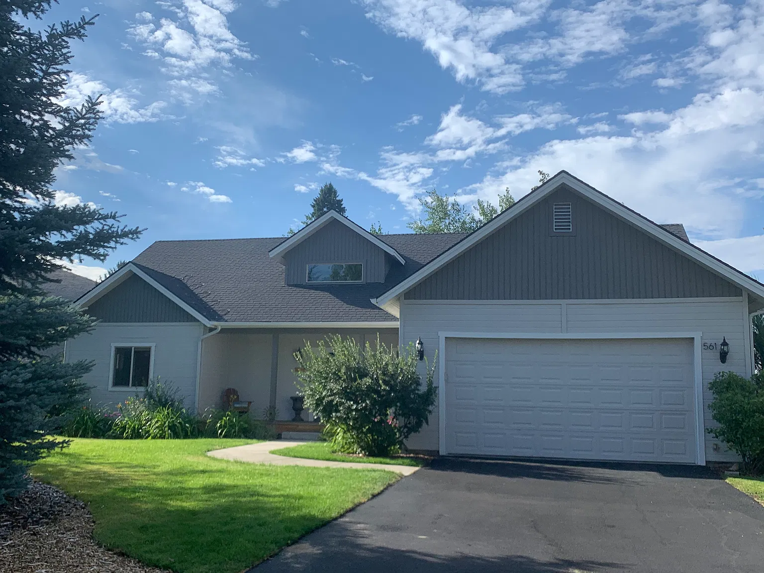 4 bed, 2108 sqft, $1,100 — Photo 1