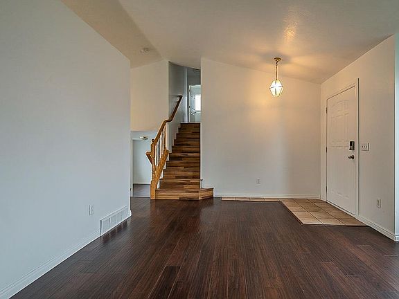 4th image of 1952 W Gander Ln