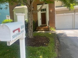 400 Shaindel Dr, Williamsburg, VA 23185