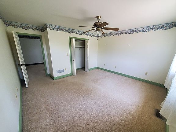 2nd image of 227 Alder Ln