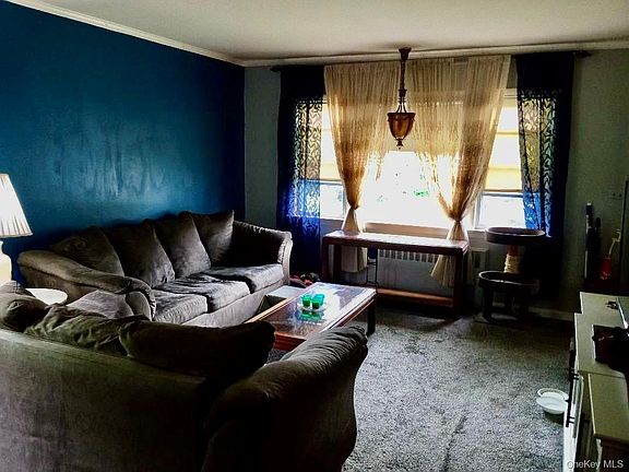 3rd image of 1207 Slabey Avenue