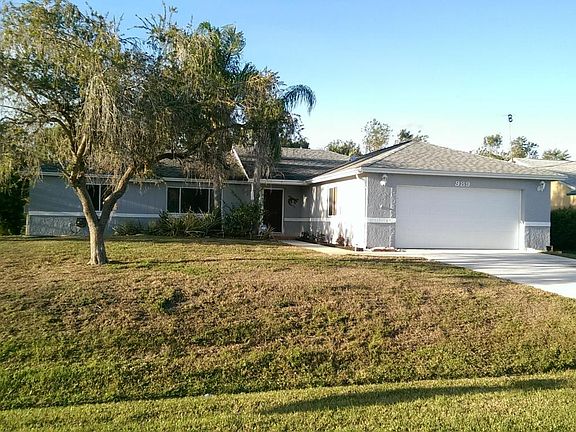 2nd image of 989 SW Jaslo Ave