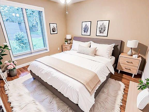 5th image of 643 Tamarach Dr