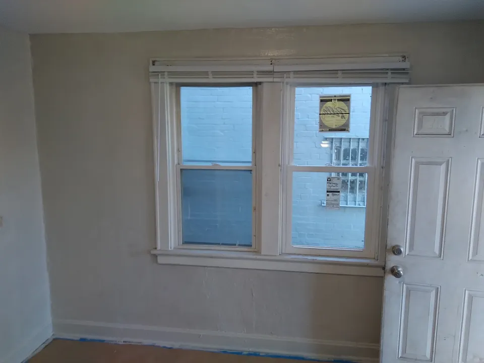 2094 Cleveland Ave