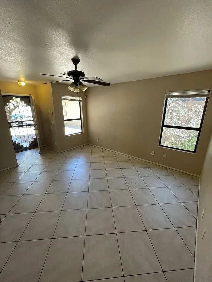 Building Photo - 8541 W Mariposa Dr