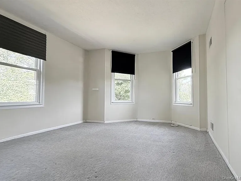 505 Prospect Ave — Photo 20