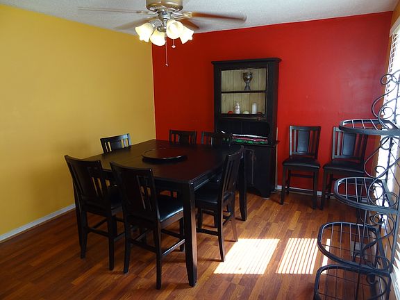 3rd image of 3207 Fendall Ave