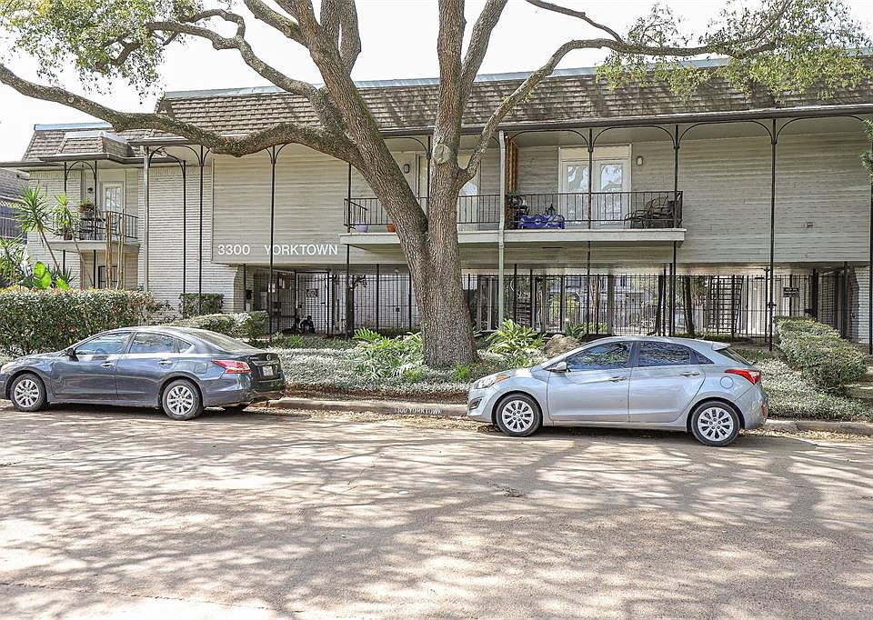 1st image of 3300 Yorktown St APT 21