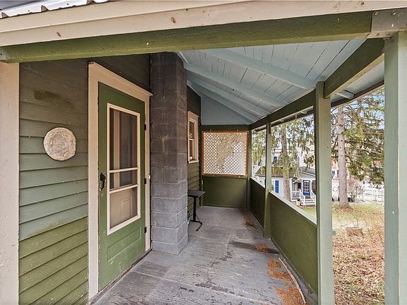 4th image of 3 Tower Rd