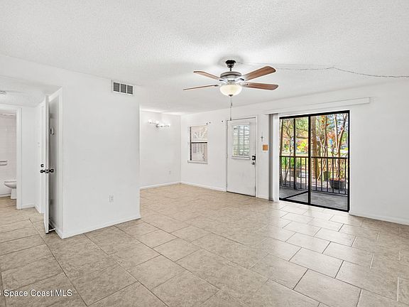 3rd image of 500 Catalina Rd APT 402