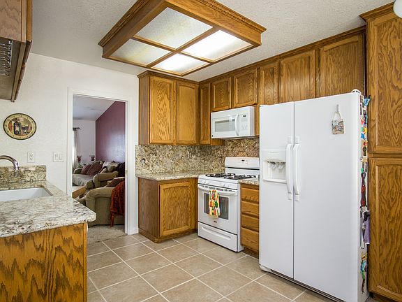 4th image of 4344 Cougar Hills Way