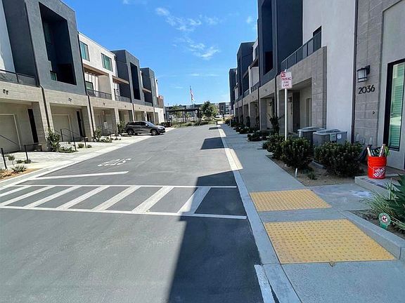 4th image of 2002 Vela Ln