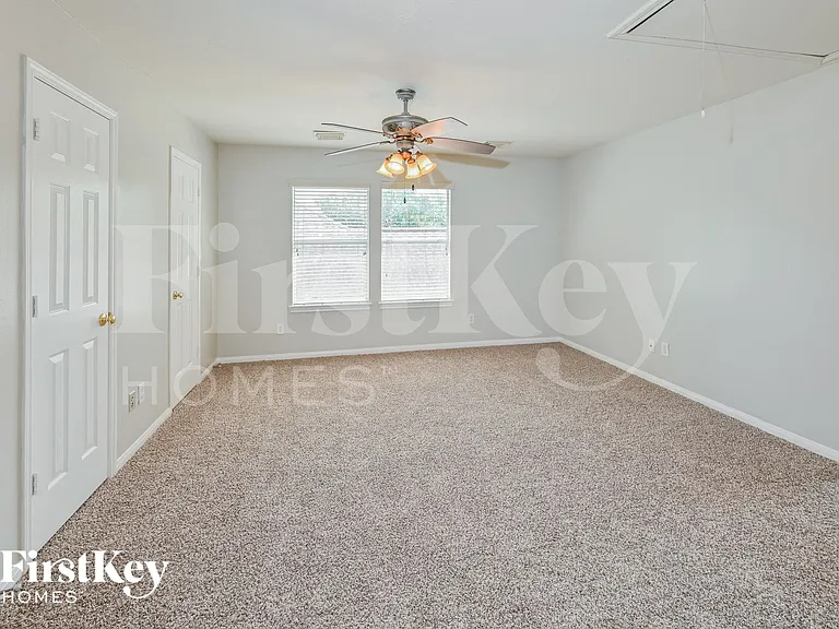 20314 Umber Oak Ct — Photo 10