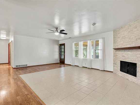 5th image of 1322 E Fm 550