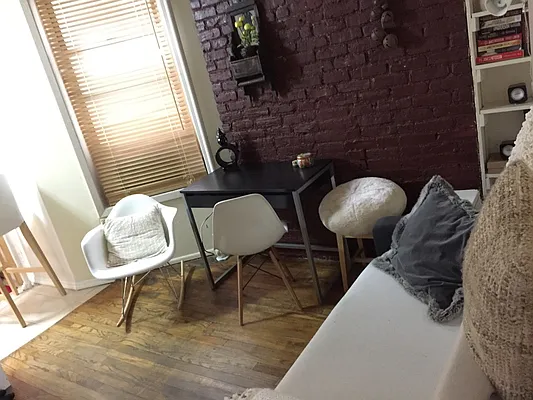 Rented by Secure One LLC | media 13