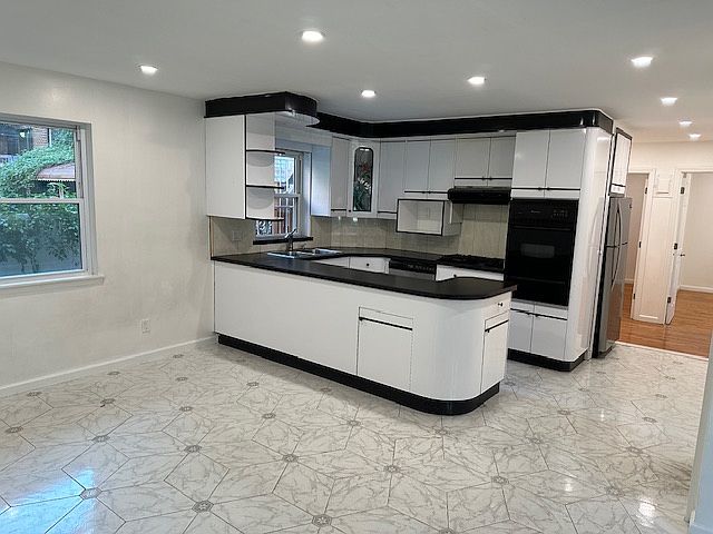 1st image of 7563 113th St #1