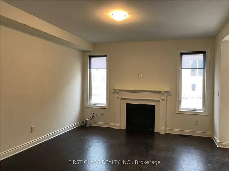 95 Hartney Dr — Photo 3