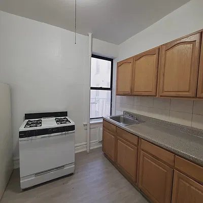 Rented by New York Residence | media 6