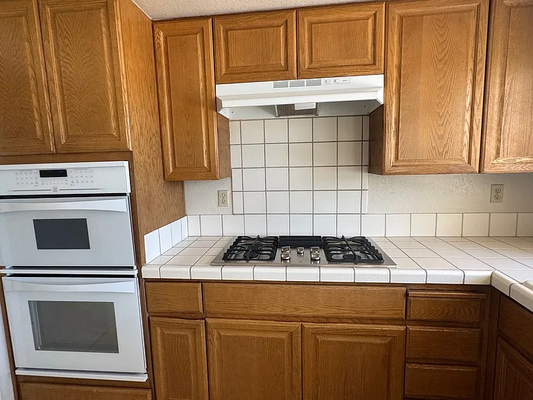 138 Del Oro Lagoon — Photo 5