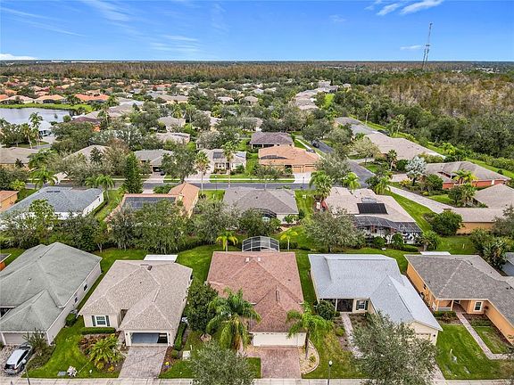 4th image of 141 Marabella Loop