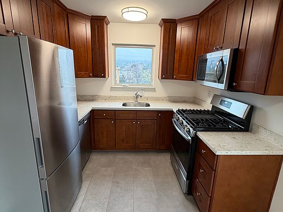 3rd image of 5616 El Dorado St #2