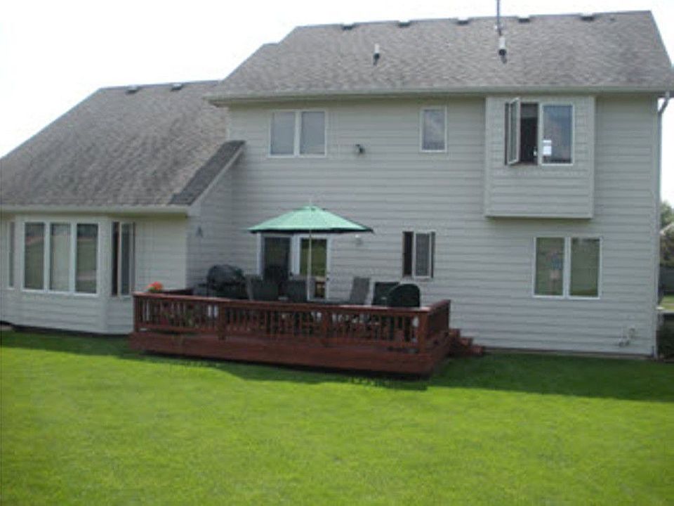 2nd image of 14937 Wildwood Dr
