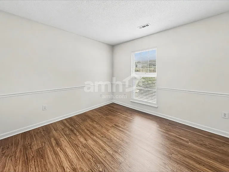 109 Karsten Creek Dr — Photo 12
