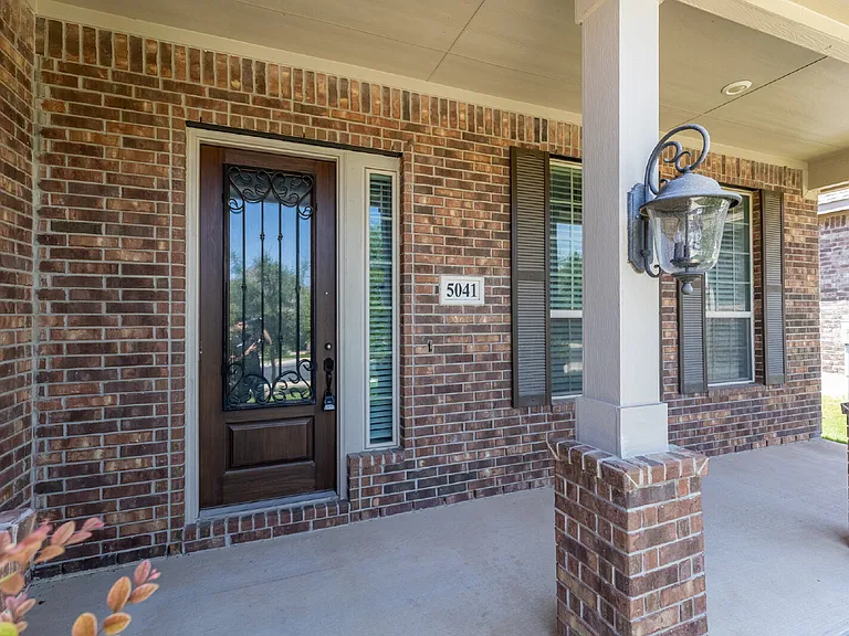 5041 Country Nest — Photo 3