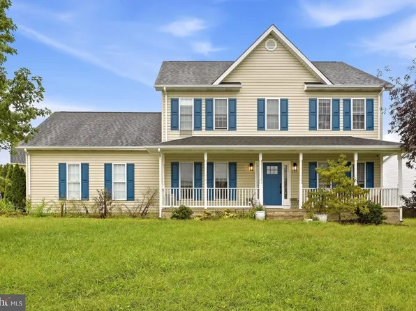 207 Clydesdale Dr, Stephens City, VA 22655