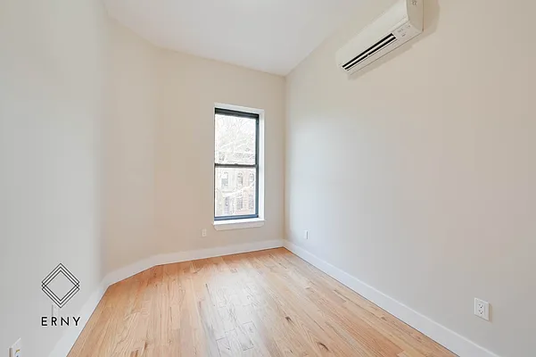 Rented by ERNY LLC | media 8