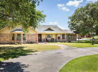 18145 Westbury Rd, Beaumont, TX 77713