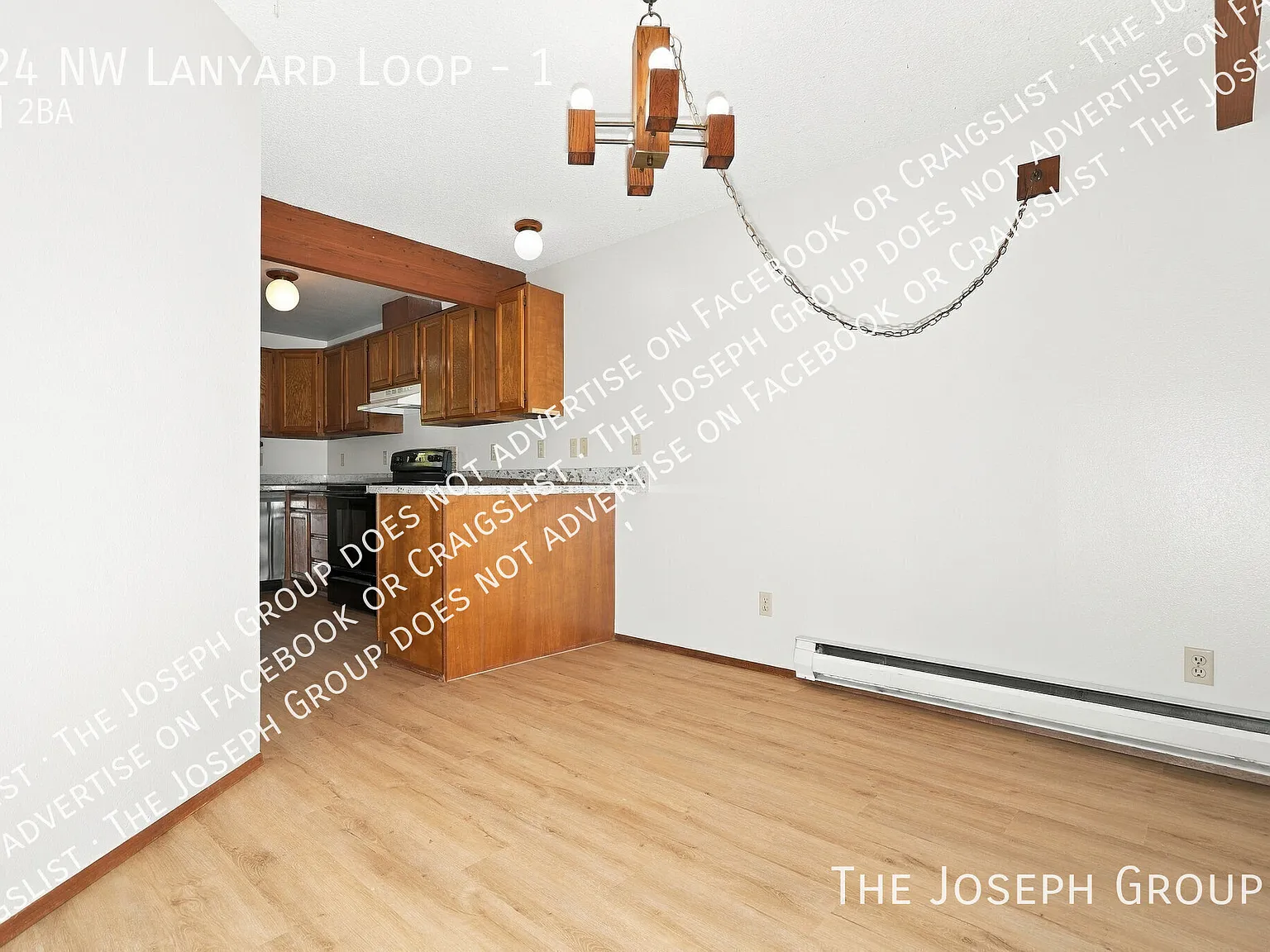 Beautiful Oak Harbor 3-Bedroom Escape — Photo 4