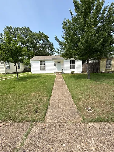 1607 McAdams Ave Photo 1