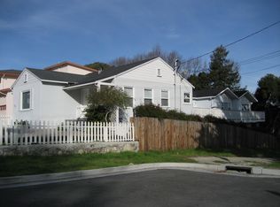 100 Seeno St APT B, Monterey, CA 93940