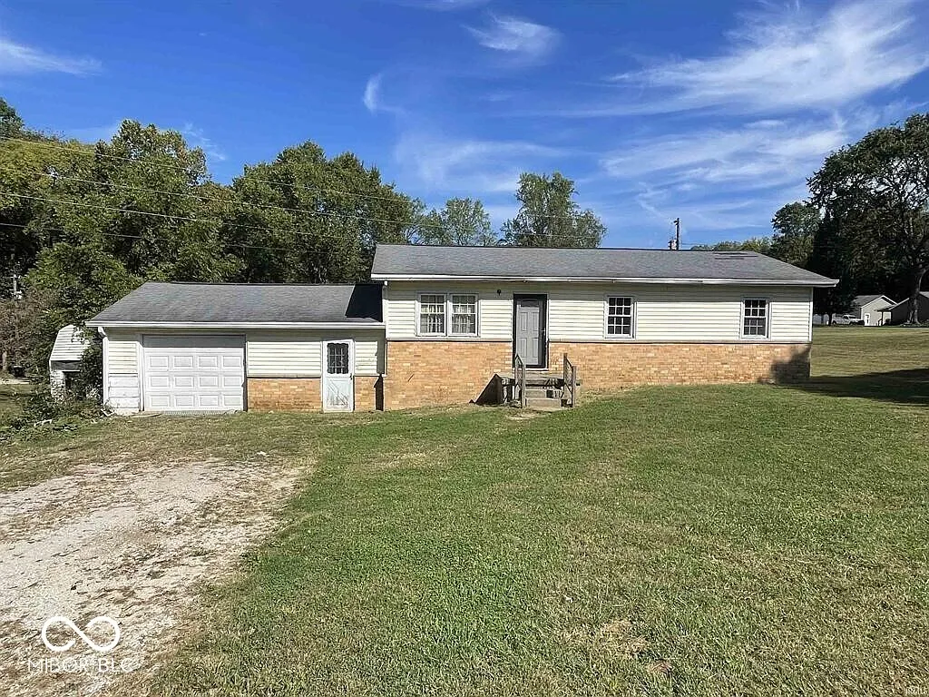 4255 E Farr Rd photo 1