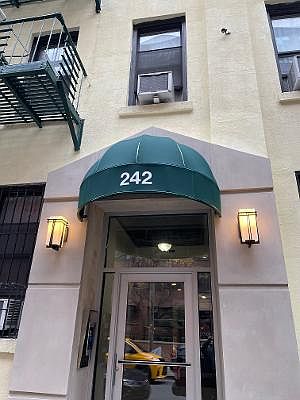 1st image of 242 E 87th St APT 1E