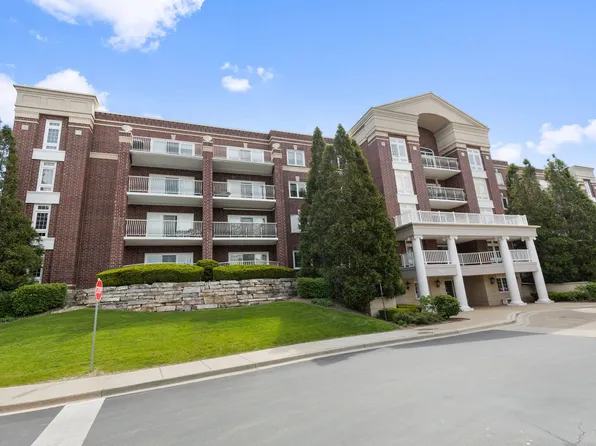 7011 W Touhy Ave APT 509, Niles, IL 60714